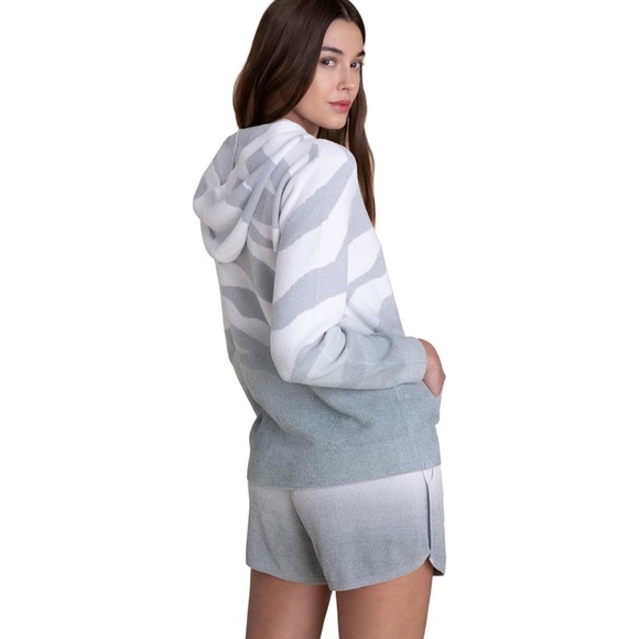 Barefoot Dreams CozyChic Ultra Lite Ombre
Shorts- Brand New Never Worn - Picture 3 of 7